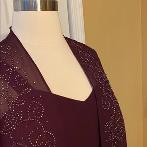 R&M Richards Evening Gown in Eggplant - Sz 14W